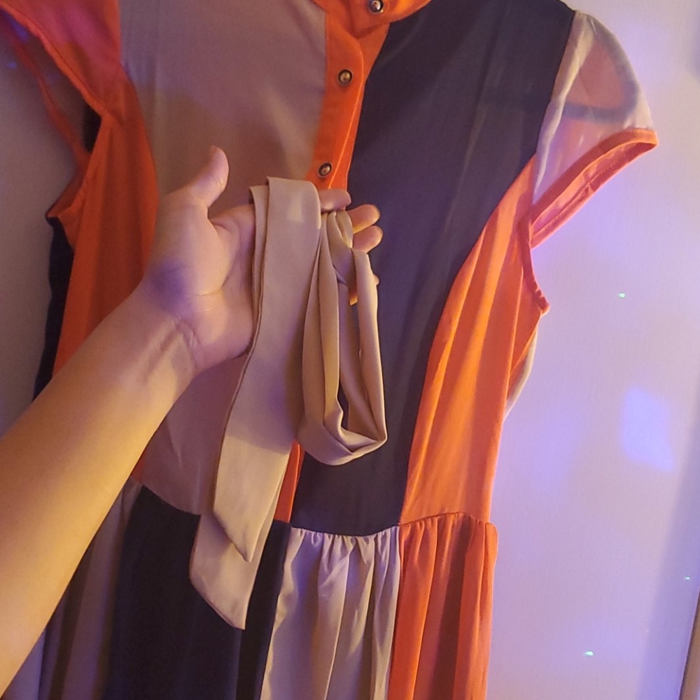 Dress - Picture 2 of 3